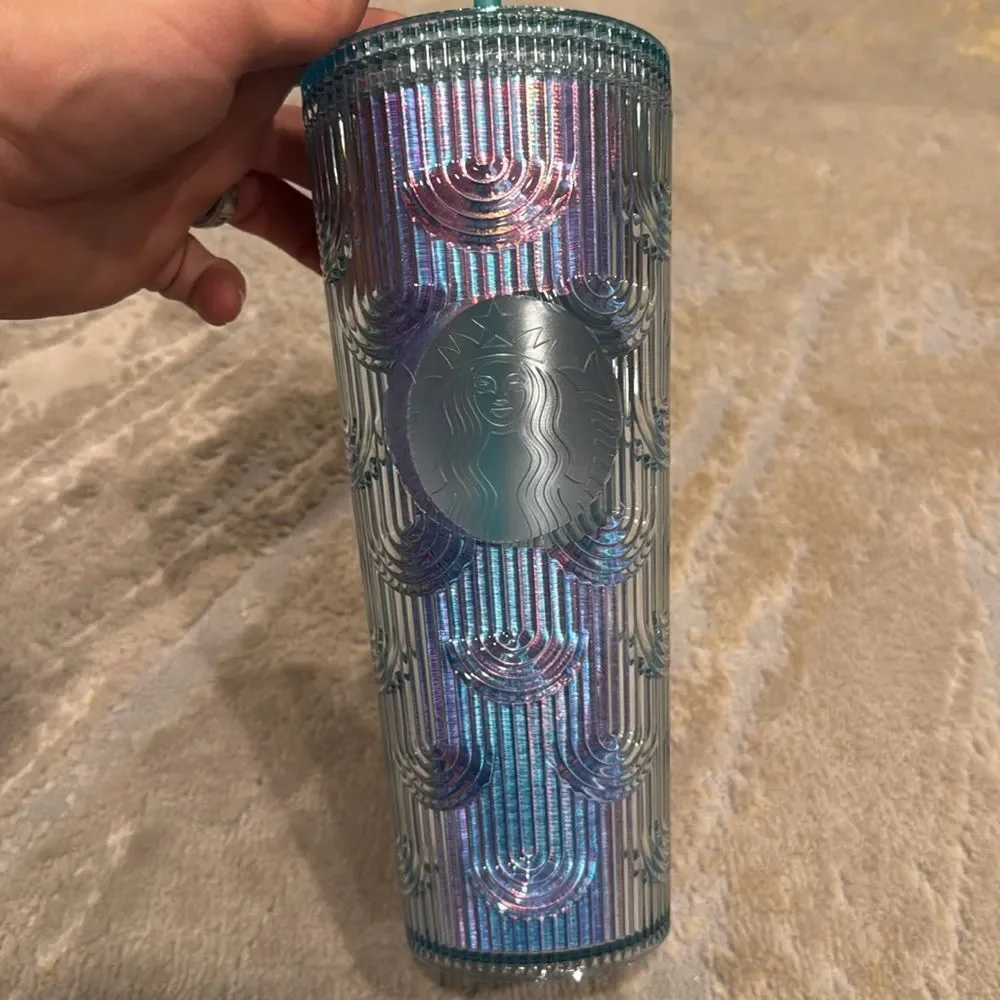 Starbucks 2022 Mermaid Teal/Green Iridescent Core 24oz Cold Cup Tumbler like new